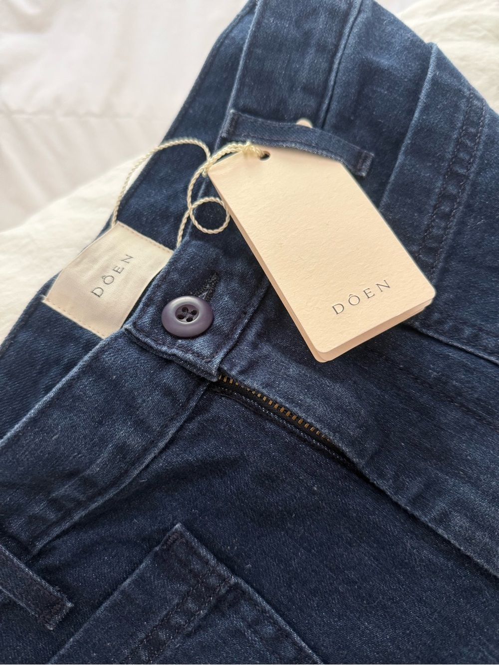 Döen NWT Maritime Jeans in Sirenes Wash, 100% Cotton, Size 26 - Picture 3 of 6
